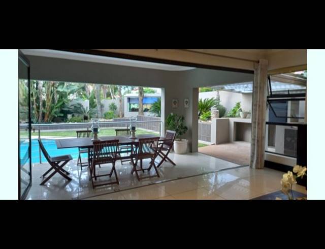 4 BEDROOM HOUSE FOR SALE IN GLEN ERASMIA
